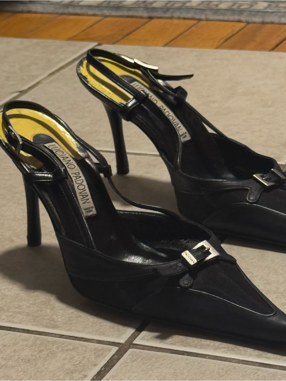 Vintage Black Pointed Slingback Heels with Buckle and Mesh Detail - Picture 6 of 8